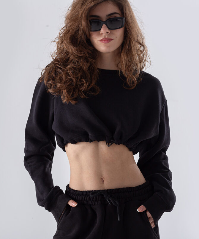 Örme Kumaş Bisiklet Yaka Beli Büzgülü Crop Sweatshirt - Siyah - Görsel 2